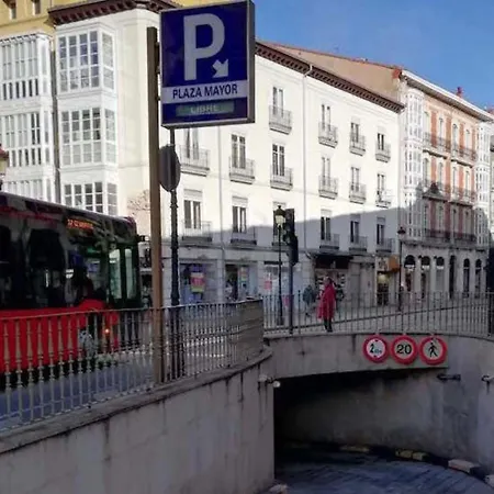 Atuaire Plaza Mayor Ii Con Parking Incluido Апартаменты