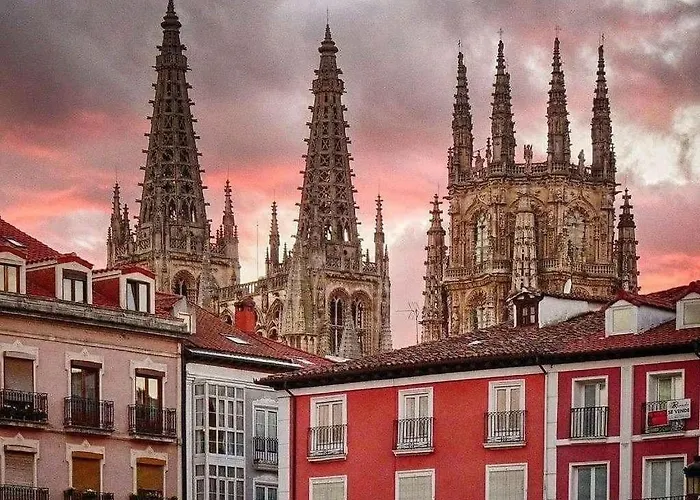 Appartement Atuairehome En La Plaza Mayor Ii Centro Historico De Con Parking Incluido Burgo